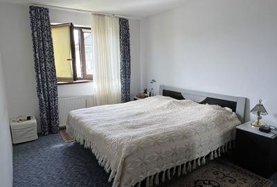 Casă cu 4 camere cu Teren 263 Mp în Central - 11