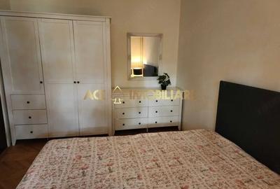 Apartament cu 2 camere semidecomandat în Dristor