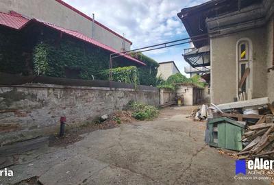Spațiu comercial, în Domenii