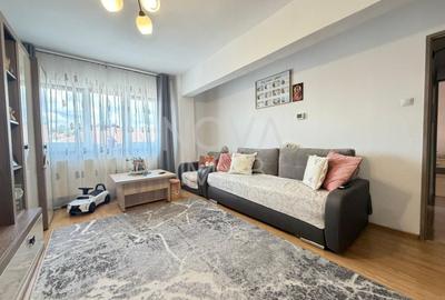 Apartament cu 2 camere decomandat, mobilat în Ștrand