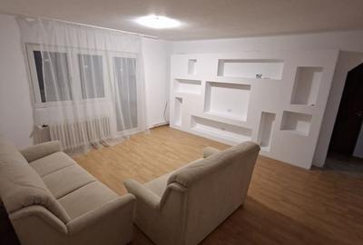 Apartament cu 3 camere decomandat în George Enescu - 16