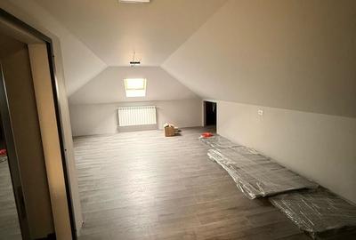 Casă individuală cu 6 camere cu Canalizare în Șendreni - 27