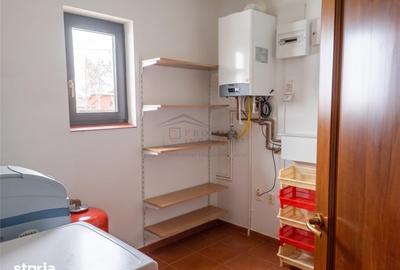 Casă cu 5 camere cu Teren 407 Mp în Șcheia