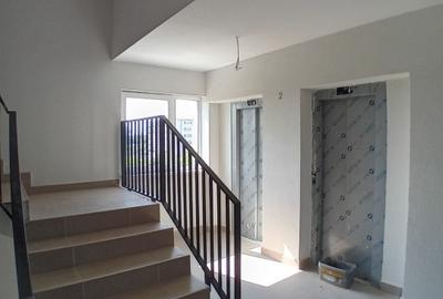 Apartament cu 2 camere decomandat în Berceni