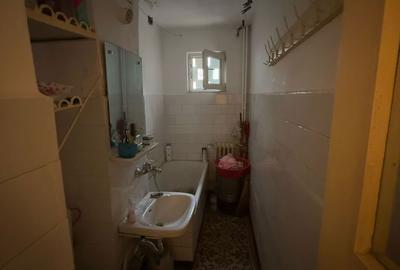 Apartament cu 3 camere semidecomandat în Central - 7