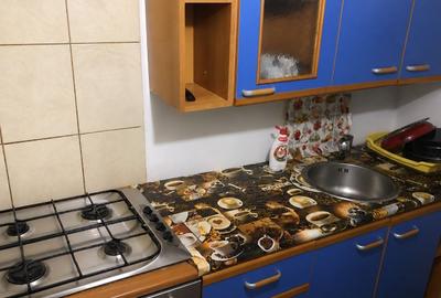 Garsonieră decomandată, mobilată în Central