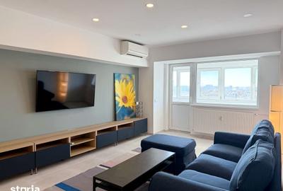 Apartament cu 3 camere semidecomandat în Aviatorilor