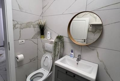 Apartament cu 3 camere decomandat în Exterior Vest - 1
