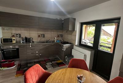 Duplex cu 4 camere cu Canalizare în Valea Adâncă - 3