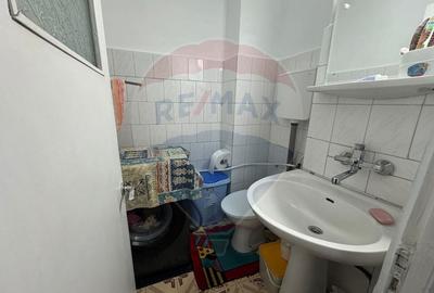 Apartament cu 3 camere decomandat, mobilat în 1 Mai - 9