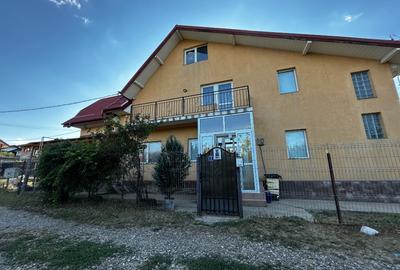 Casă individuală cu 4 camere cu Teren 441 Mp în Lunca Cetățuii