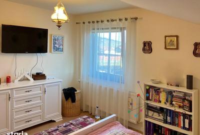 Casă cu 6 camere cu Teren 600 Mp în Sânpetru