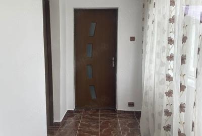 Casă cu 4 camere cu Teren 450 Mp în Călinești - 3