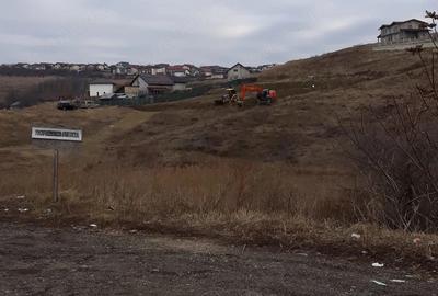 Teren de 2124 mp, în Hlincea - 4