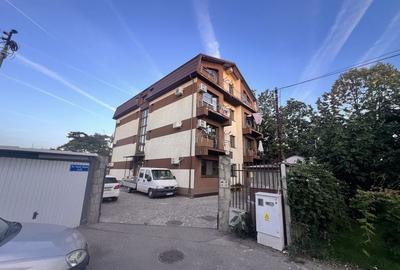 Garsonieră decomandată în Central