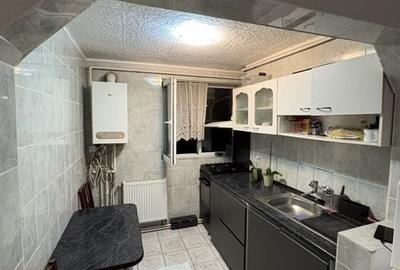 Apartament cu 3 camere în Titan