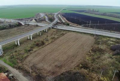 Teren intravilan de 11800 mp, în Central