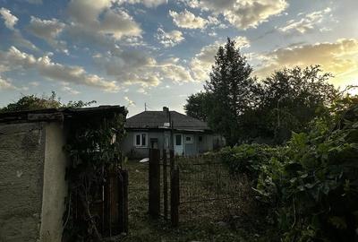 Teren de 1500 mp, în Izvoare - 1