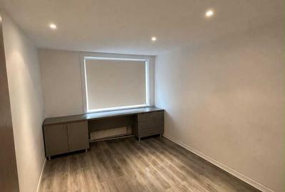 Apartament cu 3 camere decomandat în Nord