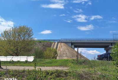 Teren de 32486 mp, în Bărcănești - 3