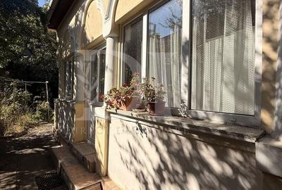Casă cu 3 camere cu Teren 439 Mp în Central