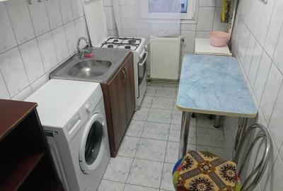 Apartament cu 2 camere semidecomandat în Mărăței