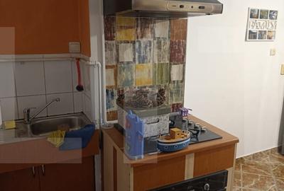 Apartament cu 3 camere decomandat în Central - 6