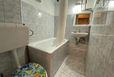 Garsonieră nedecomandată în Soarelui