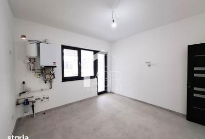 Casă cu 5 camere cu Teren 308.5 Mp în Albert - 14