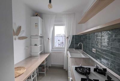 Apartament cu 3 camere semidecomandat în Alexandru cel Bun - 4