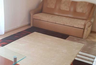 Apartament cu 2 camere decomandat în Între Lacuri