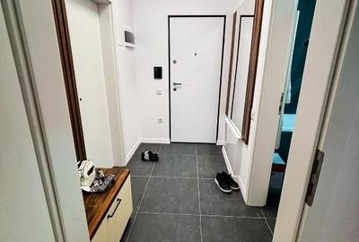 Apartament cu 2 camere, mobilat în Tractorul - 10