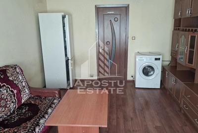 Garsonieră nedecomandată, mobilată în Aradului