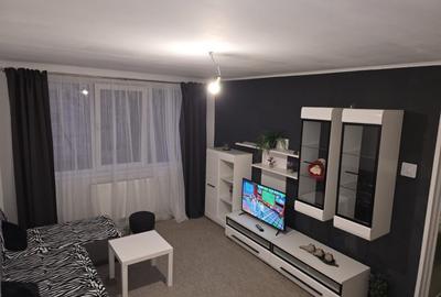 Apartament cu 2 camere decomandat, mobilat în 1 Decembrie 1918