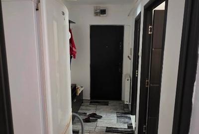 Garsonieră decomandată, mobilată în Tătărași