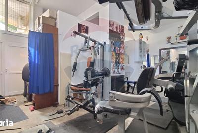 Spațiu comercial, de 135.92 mp, în Central - 7