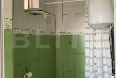 Casă cu Teren 1553 Mp în Central - 2