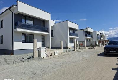 Casă cu 3 camere în Central