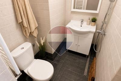 Casă cu 2 camere cu Teren 60 Mp în Ultracentral