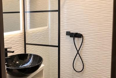 Apartament cu 2 camere nedecomandat în Central