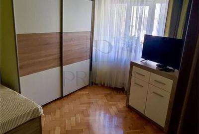 Apartament cu 3 camere în Girocului