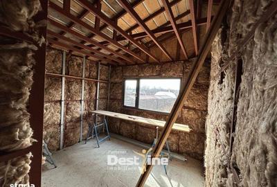 Casă cu 4 camere semidecomandat cu Teren 560 Mp în Săvinești - 6