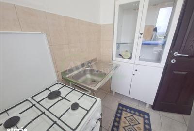 Garsonieră în Gară - 12