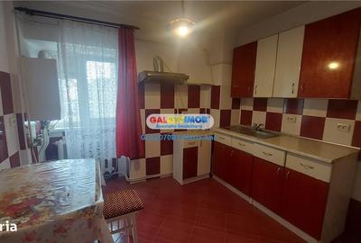 Apartament cu 4 camere decomandat în Ultracentral