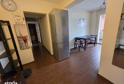 Apartament cu 3 camere decomandat în Titan - 12