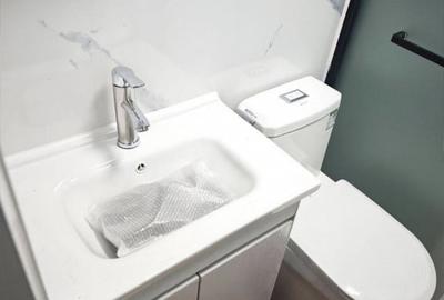 Casă cu 2 camere cu Teren 36 Mp în Vasile Alecsandri