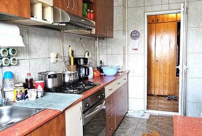 Apartament cu 4 camere decomandat în Dărmănești - 9