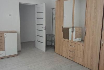 Apartament cu 2 camere decomandat în Șerbănești