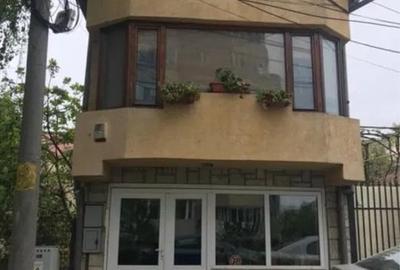Casă individuală cu 3 camere cu Canalizare în Stadion - 1
