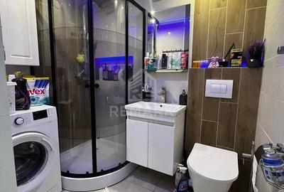 Garsonieră decomandată în Calea București